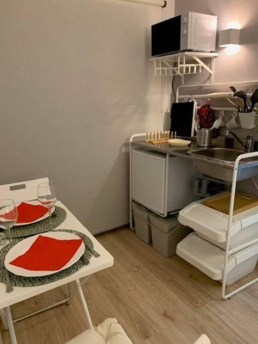 Hip Tailor Made Flat In Estrela! Apartment Lissabon